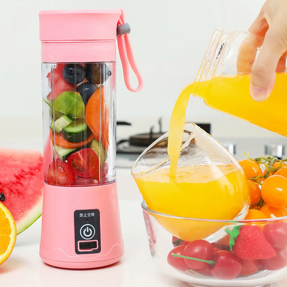 Electric Fruit Juicer ( Portable USB Rechargeable)